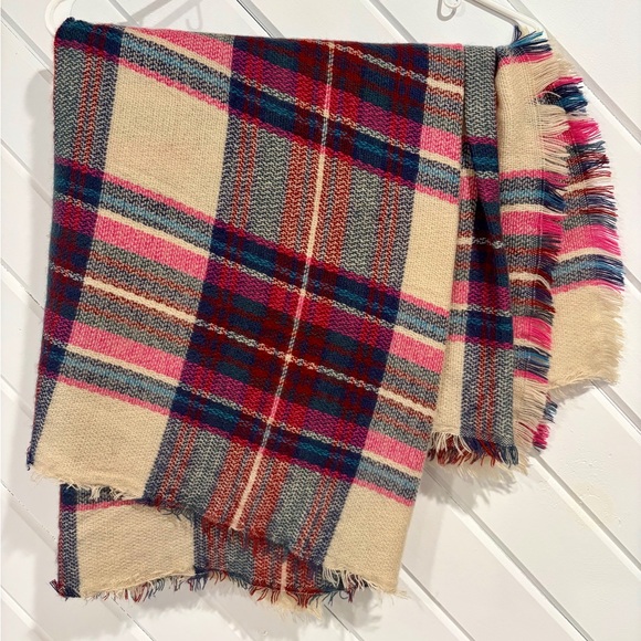 Cozy Plaid Blanket Scarf - Women’s OS - Picture 2 of 3